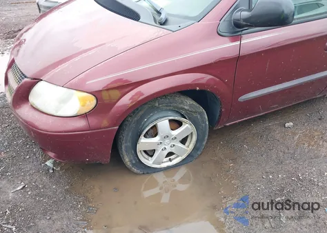 2003 Dodge Grand Caravan Sport z USA, uszkodzony, nr VIN 2D4GP44L43R102677